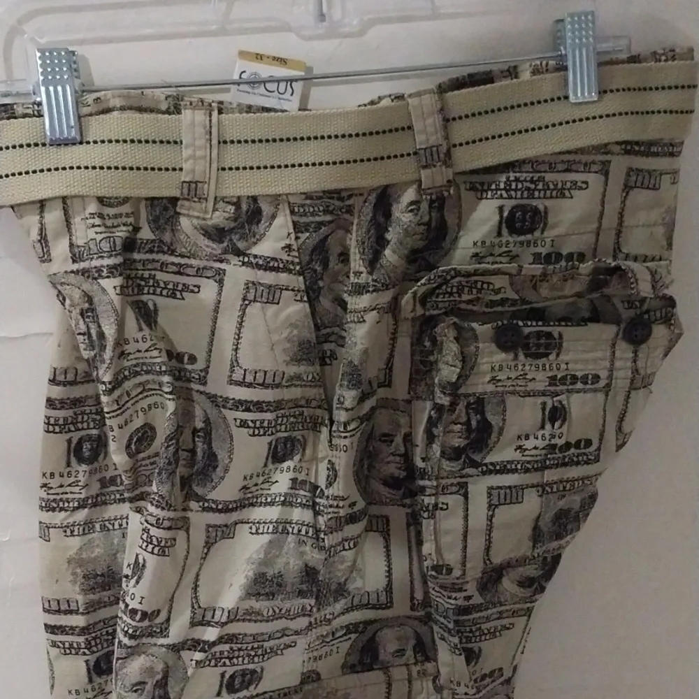 COOGI Tan Graphic Cargo Shorts
